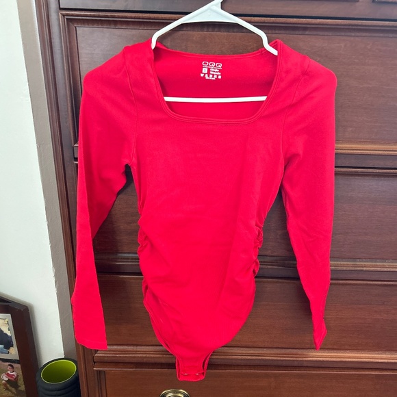 NWOT -Women’s Red Bodysuit, Square Neck - Picture 3 of 4